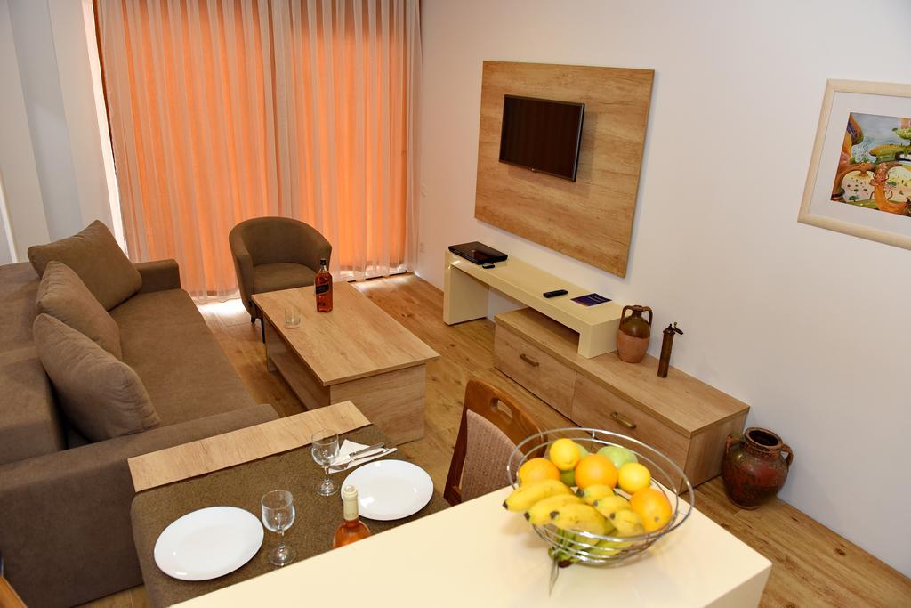 Apartament z 1 sypialnią i balkonem